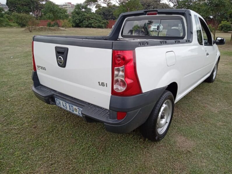 2012 Nissan NP200 1.6 A/C Safety Pack