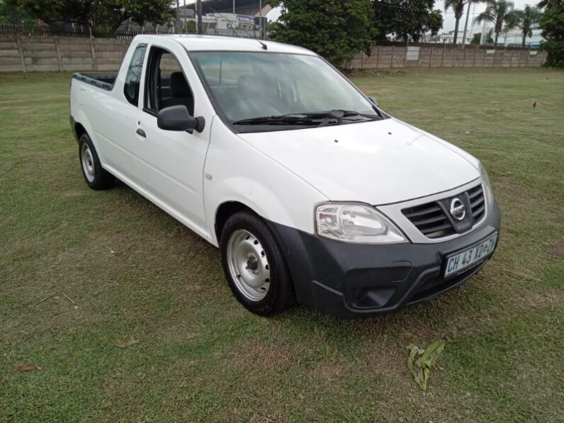 2012 Nissan NP200 1.6 A/C Safety Pack